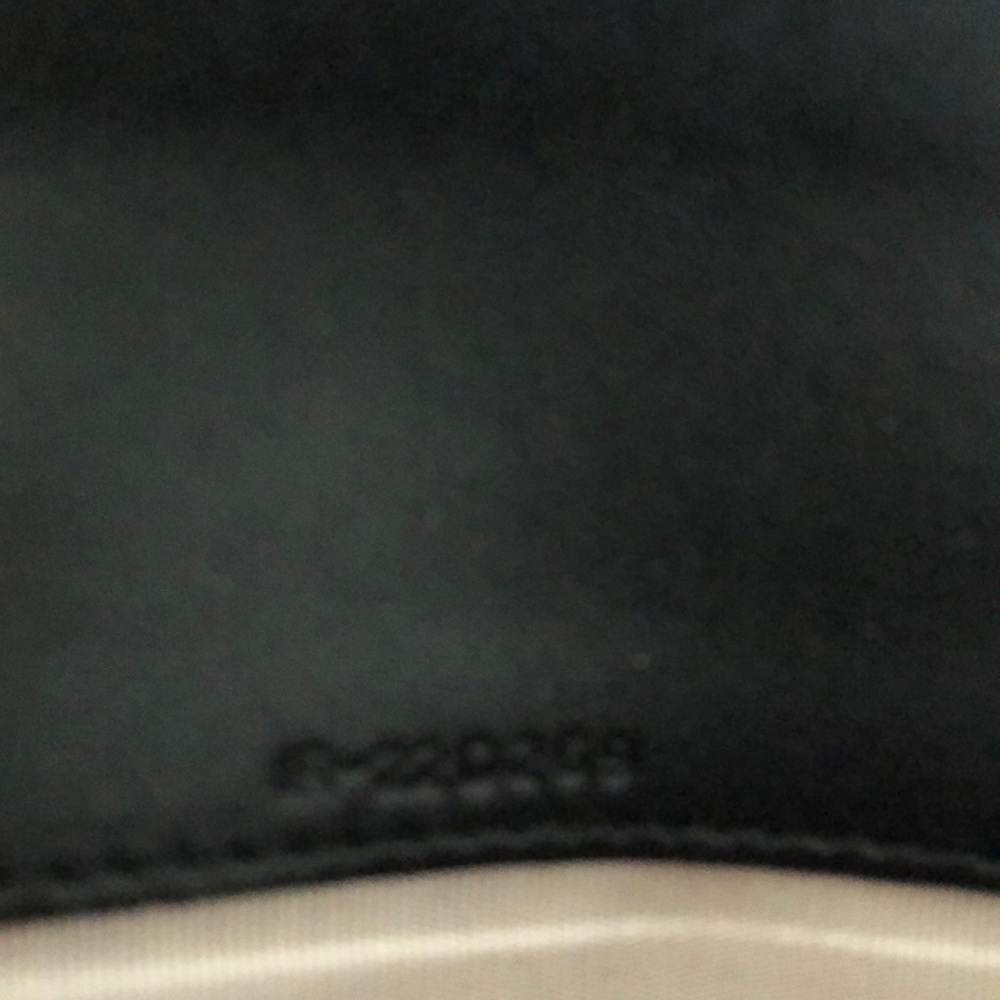 💵 Authentic Salvatore Ferragamo logo bow wallet - Picture 8 of 8